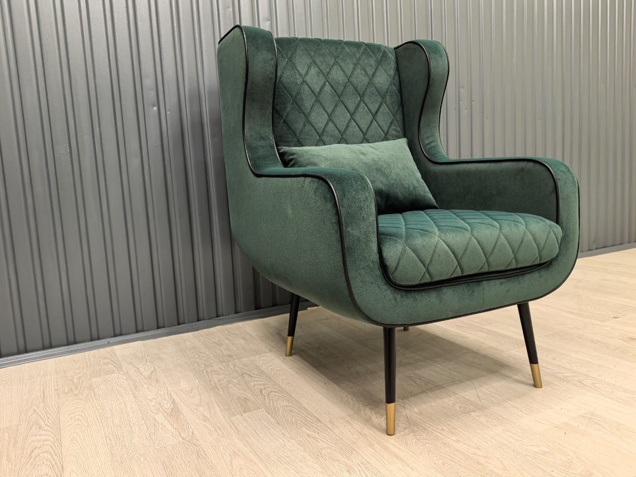 Кресло Velvet Archi, боковой ракурс